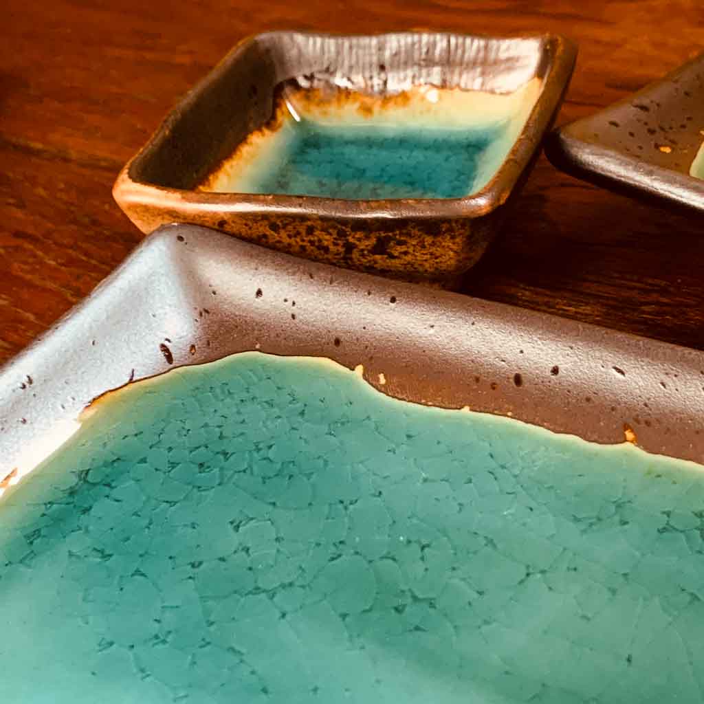 Japanese Sushi Plate & Dish Set - Crackleglaze
