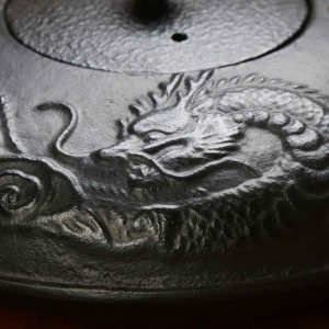 Dragon Cast Iron Tetsubin